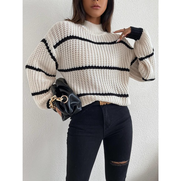 Striped Mock Neck Drop Shoulder turtleneck Sweater cream black - Picture 6 of 11